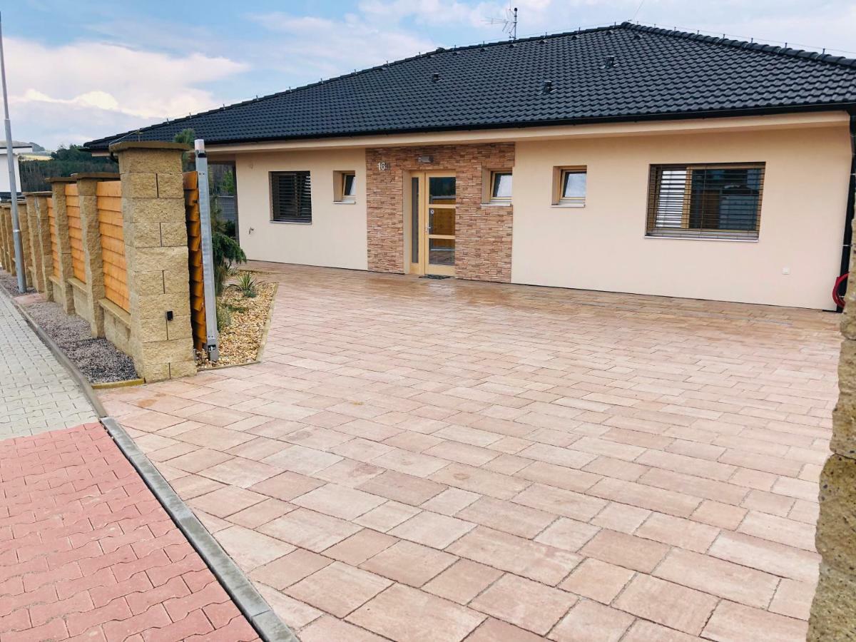 Luxury Spa Villa Králŭv Dvŭr 外观 照片